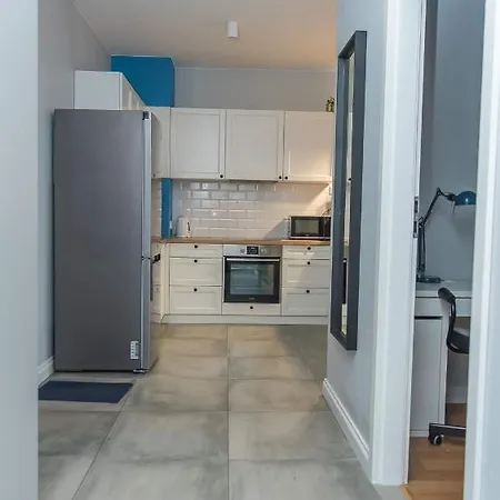 Easy Rent - North *
