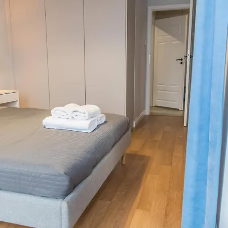 Easy Rent - North *